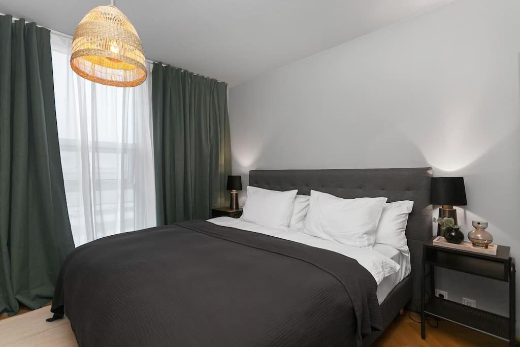 Down Town, Ocean View, Free Park Apartment *